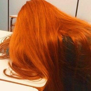 Meet your Posher, Valerie